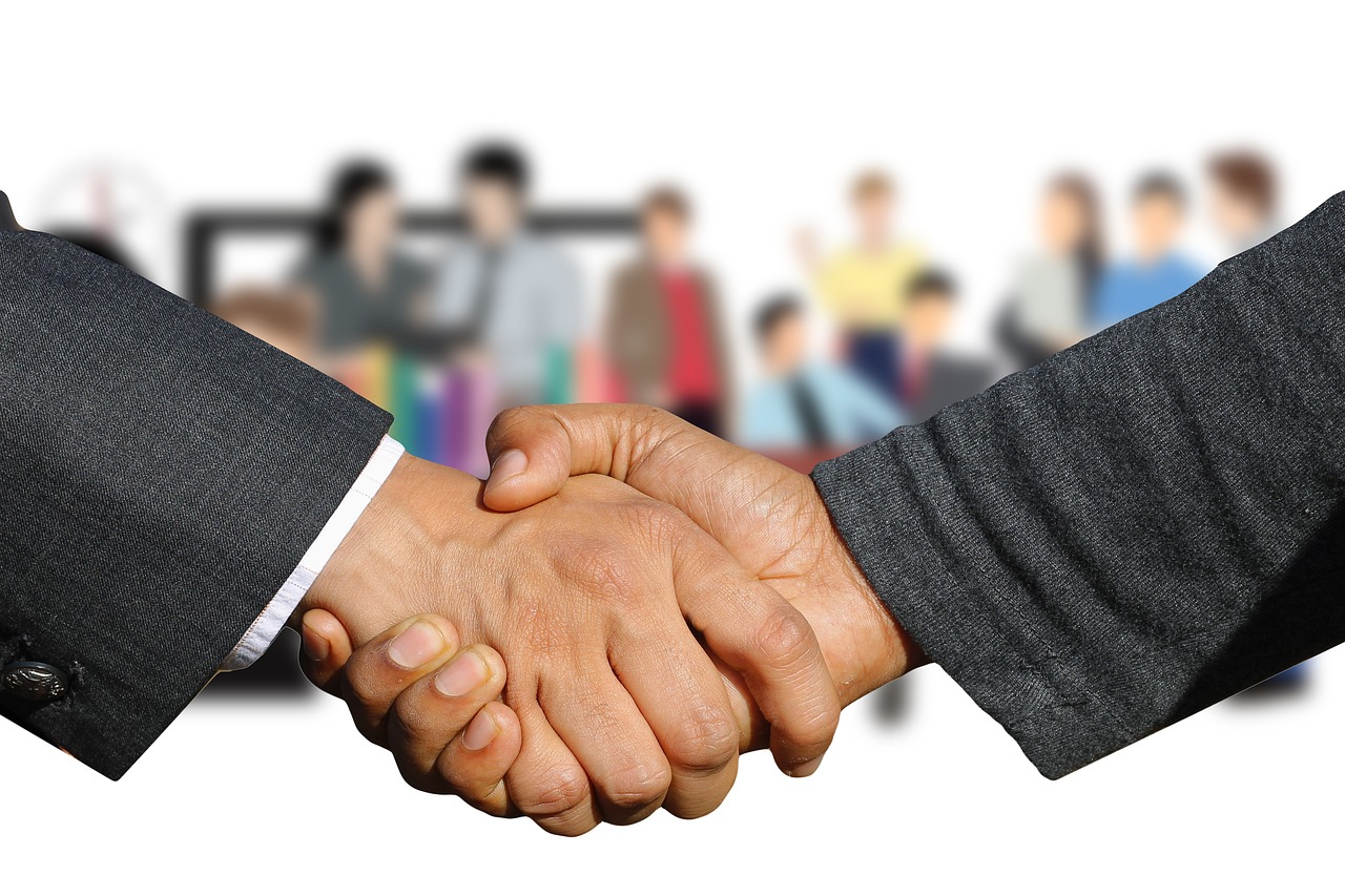 マッチングアプリを利用する社会人におすすめの使い方は？
